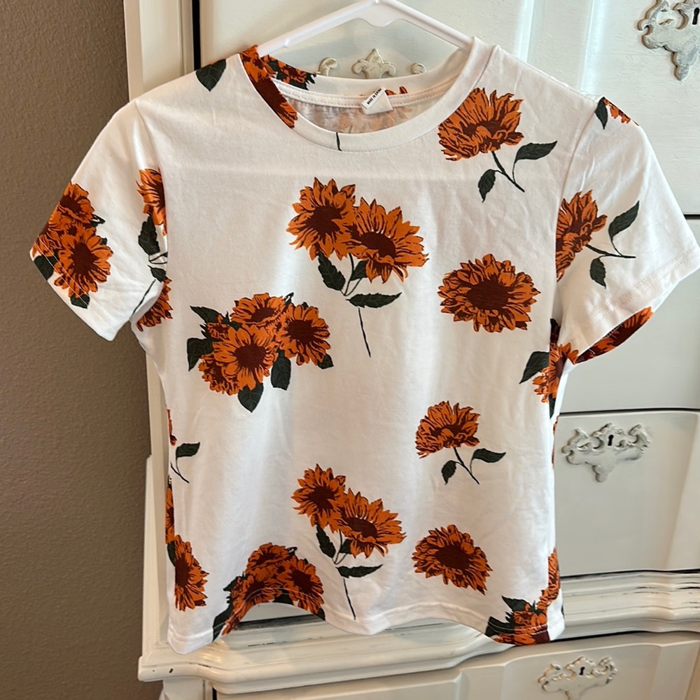 Girls 10/11 top EUC